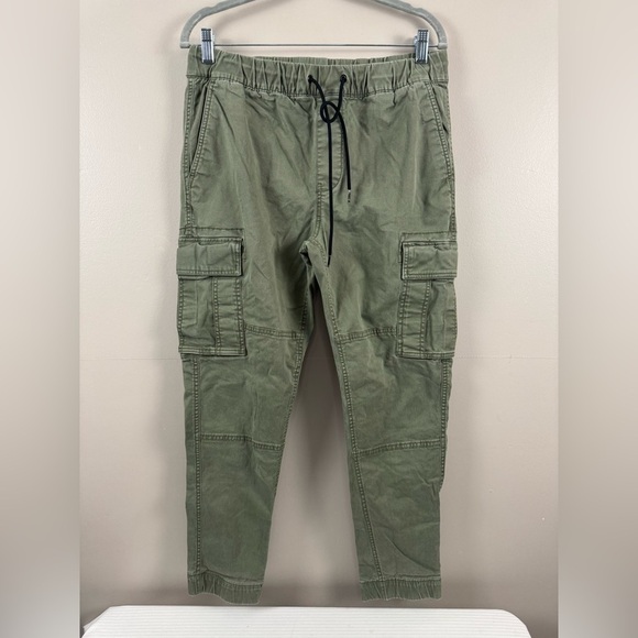 5 ITEMS Old navy Bundle of men’s medium of sweats, pant jogger, thermal, 2 PJ - Picture 10 of 14